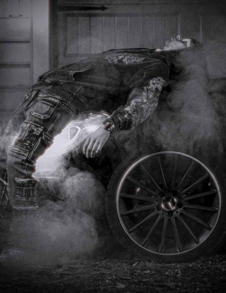 Emerald Eyes visual language: Grayson Murray by his car in EE, 3 of 3